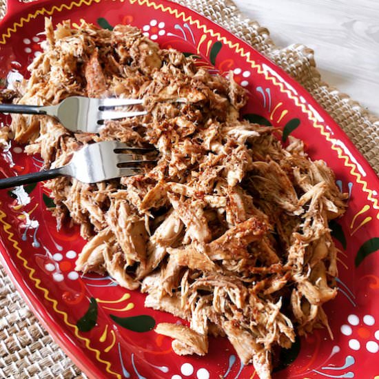 Pulled Chicken - Recipe photo by Kitchengetaway