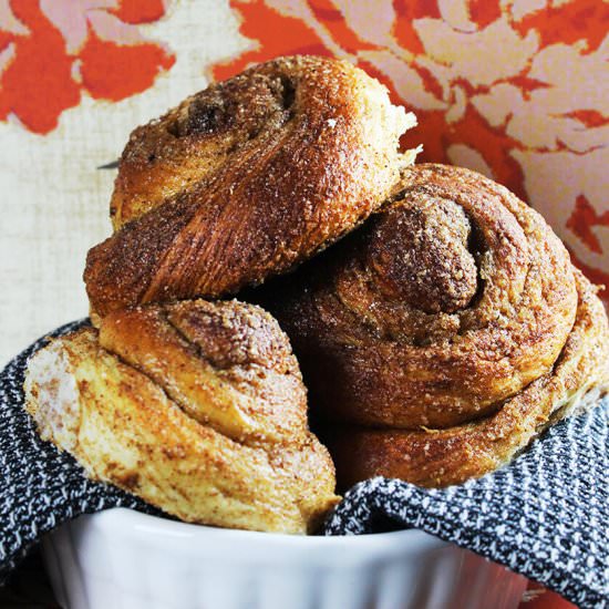 Dutch cinnamon buns - Recipe photo by hornoMX