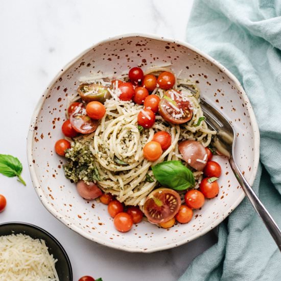 Easy Spaghetti Pesto - Recipe photo by asimplepalate
