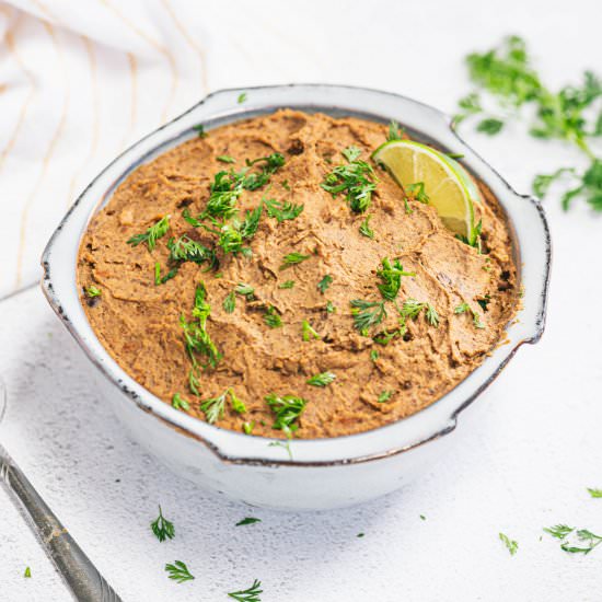 Low Carb Refried Beans - Recipe photo by littlebitrecipes