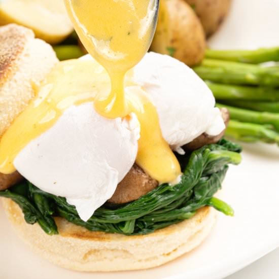 Healthy Eggs Benedict - Recipe photo by healthyrecipes101