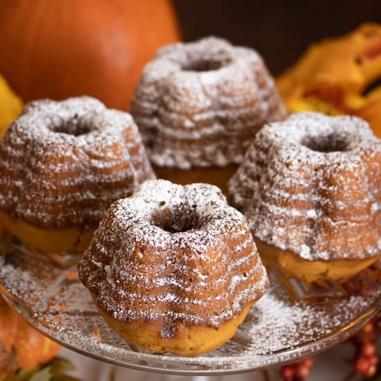 Miniature Pumpkin-Spice Bundt Cakes - Recipe photo by GiangisKitchen