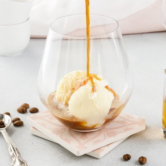 Italian Affogato - Recipe photo by itsnotcomplicatedrecipes