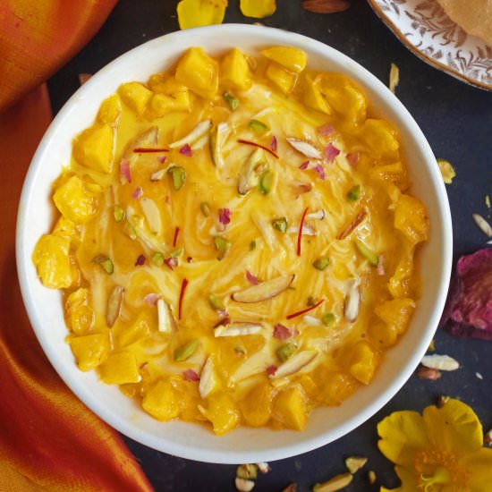 Instant Mango Shrikhand Yoghurt - Recipe photo by Oh My Veg