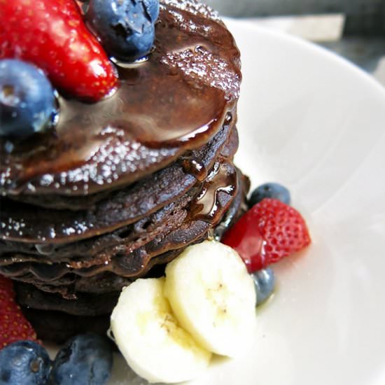 Chocolate Banana Blender Pancakes - Recipe photo by olivesandlamb