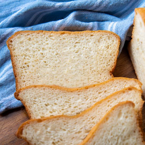 Gluten Free Bread - Recipe photo by MamaGourmand