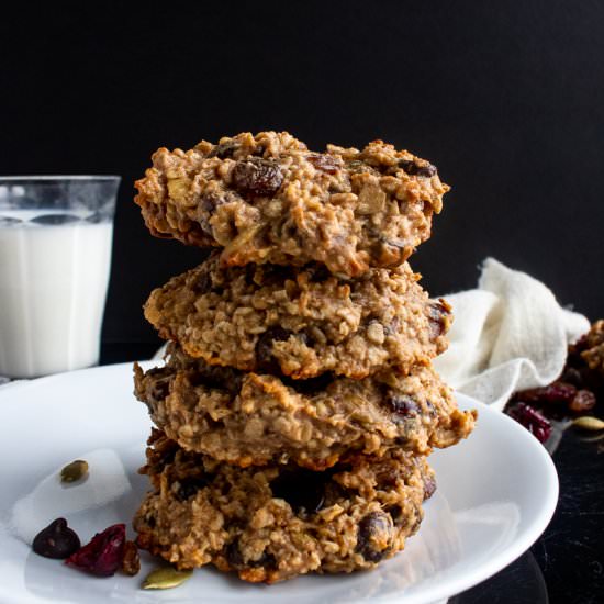 Healthy Oatmeal Breakfast Cookies - Recipe photo by Tidbitsbytaylor