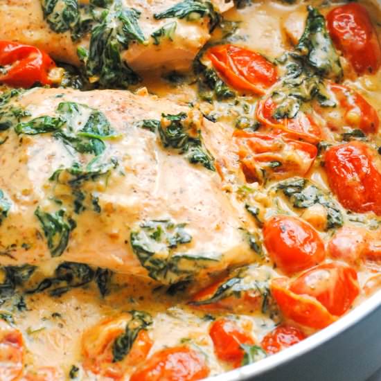 Creamy Garlic Spinach Salmon - Recipe photo by never any thyme