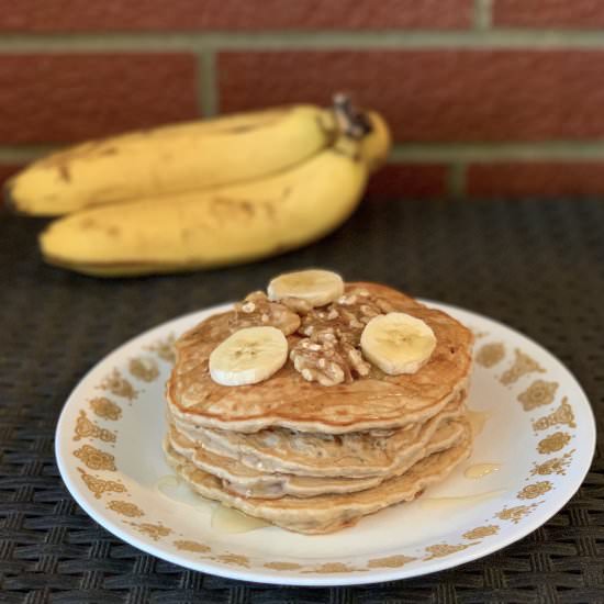 Vegan Banana Nut Pancakes - Recipe photo by Foodbyayaka