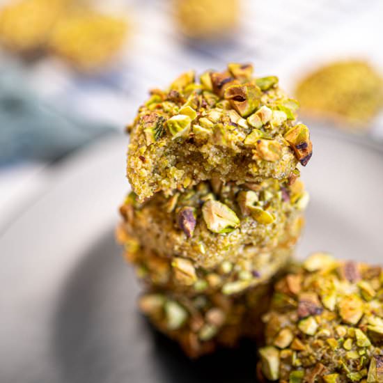 Italian Pistachio Cookies - Recipe photo by skinnyspatula