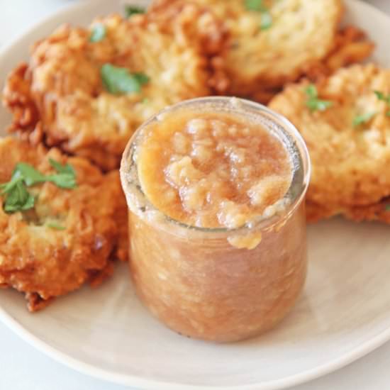 Applesauce in a Slow Cooker - Recipe photo by Chop Happy