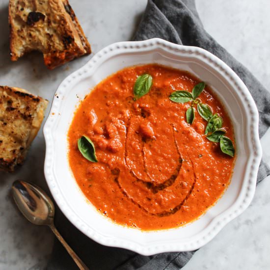 Tomato Basil Soup - Recipe photo by MidwestSoutherner