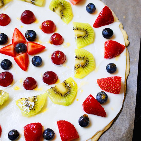 Fresh fruit pizza - Recipe photo by evabakes