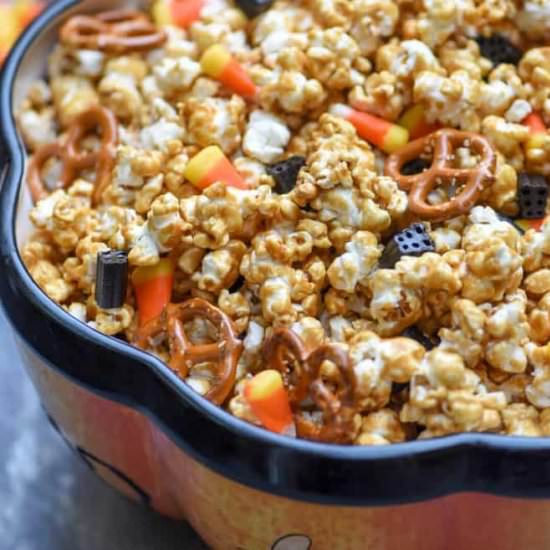 Homemade Caramel Corn - Recipe photo by Valeries Kitchen