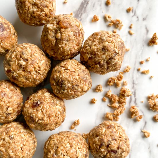 Oatmeal Cookie Energy Balls - Recipe photo by frozen_bananas_