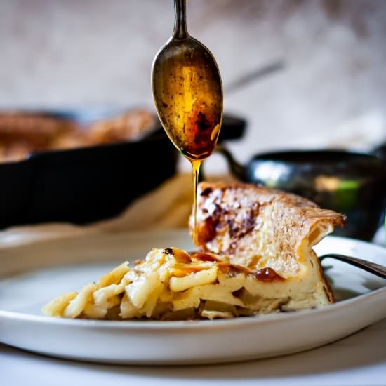 Easy Apple Dutch Baby - Recipe photo by katethebaker