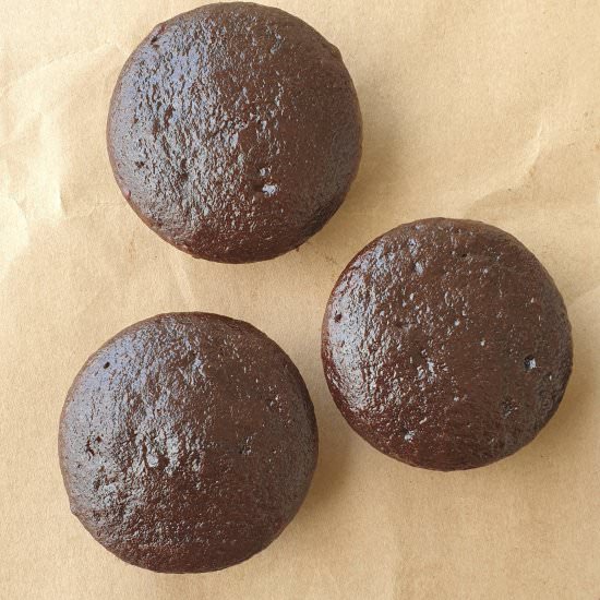 Chocolate cupcakes - Recipe photo by Flours n frostings