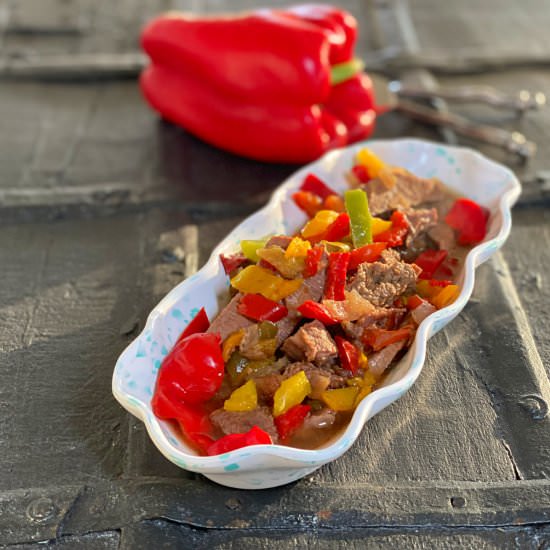 Slow Cooker Pepper Steak - Recipe photo by The Lazy Slow Cooker
