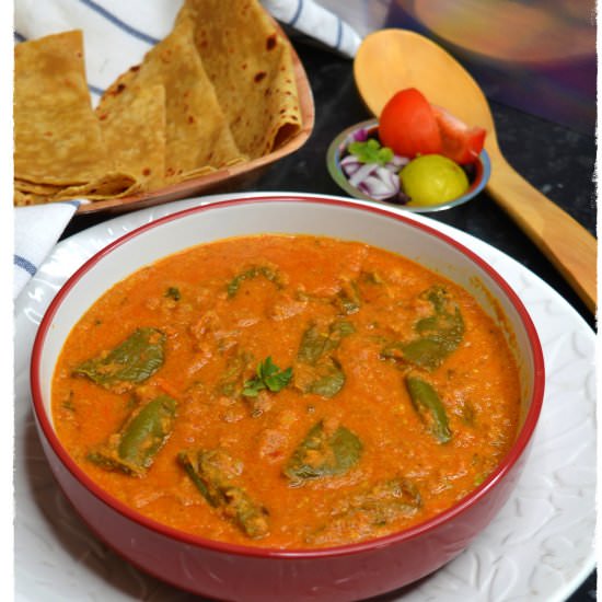 Banana / Mini Peppers Gravy Curry - Recipe photo by Vegcookbook by Praveena