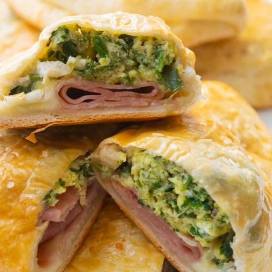 Green Eggs & Ham Breakfast Pockets - Recipe photo by JawnsICooked