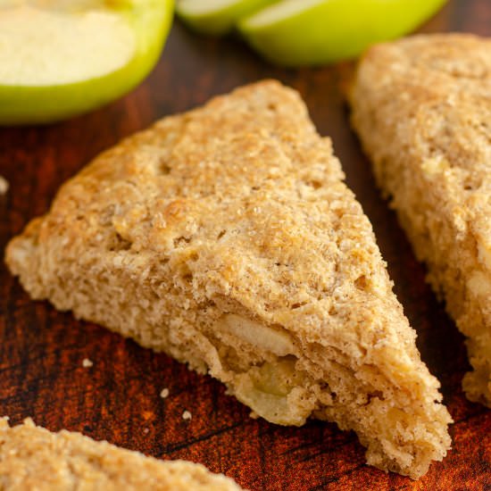 apple scones - Recipe photo by freshaprilflours