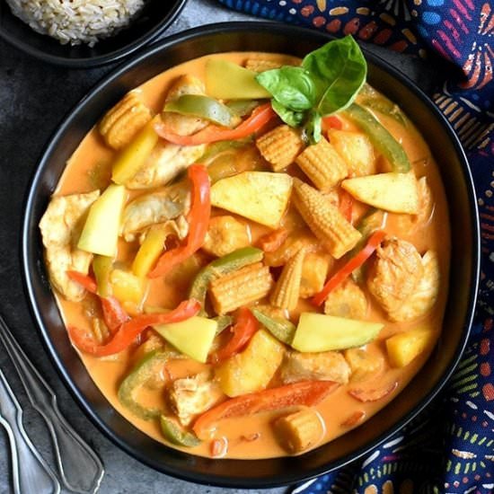 Mango Chicken Thai Curry - Recipe photo by Spice Cravings