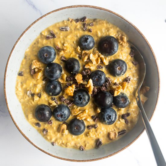 Pumpkin Pie Overnight Oats - Recipe photo by bitesofberi
