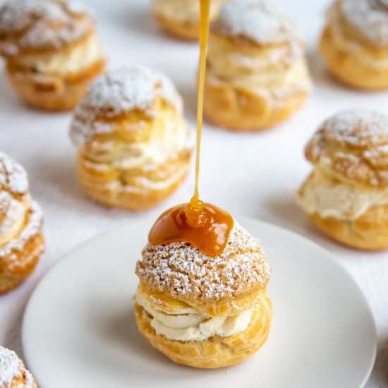 Craquelin Apple Choux Buns - Recipe photo by bakesbybrownsugar