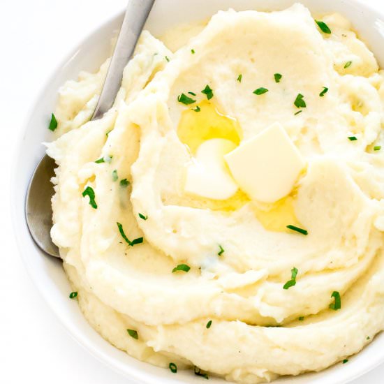 Creamy Mashed Potatoes - Recipe photo by ChefSavvy