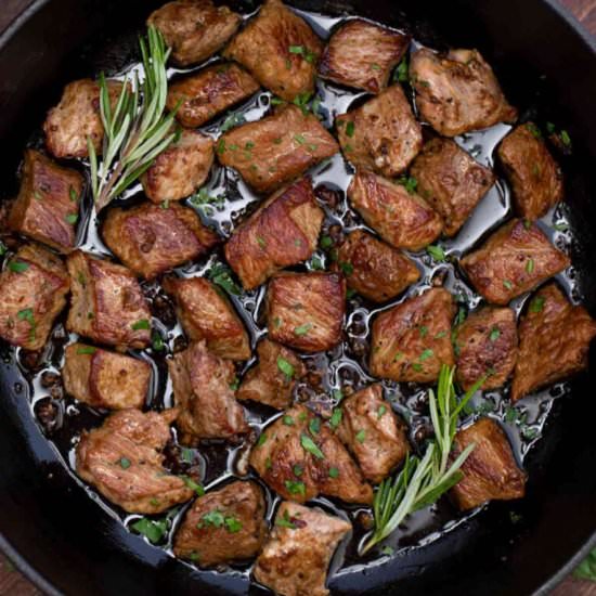 Garlic Butter Steak Bites - Recipe photo by peasandpeonies