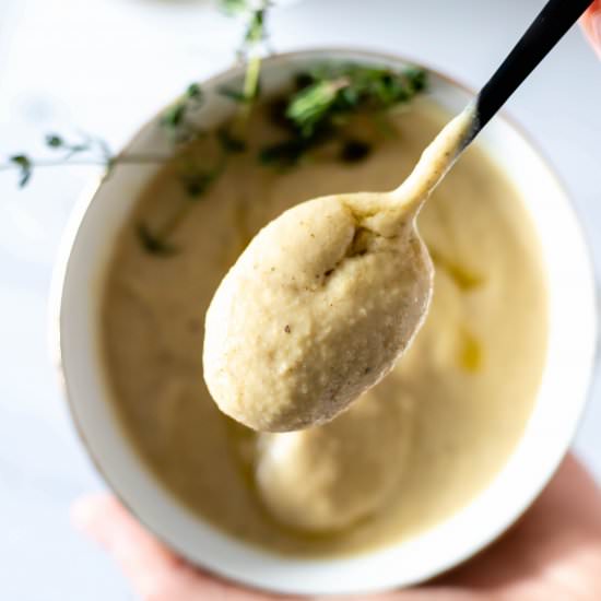 Vegan Cauliflower Soup - Recipe photo by greenseggsandyams