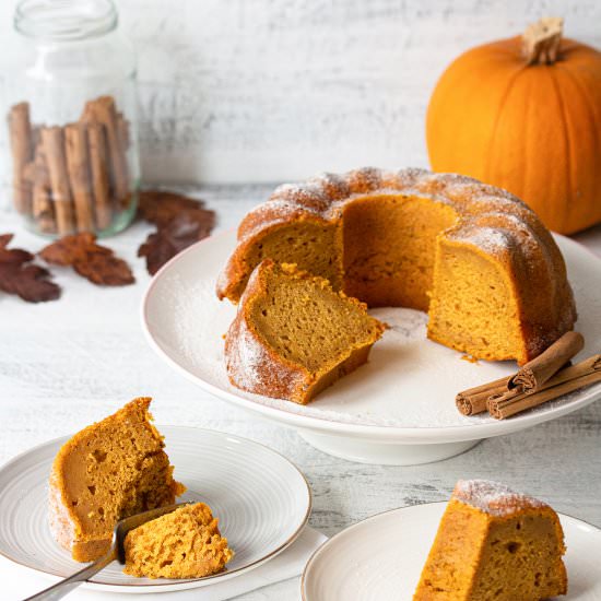 Pumpkin Bundt Cake - Recipe photo by Healthy Life Trainer