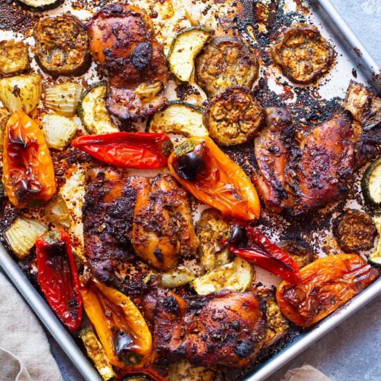 SHEET PAN HONEY BALSAMIC CHICKEN - Recipe photo by unicorns in the kitchen