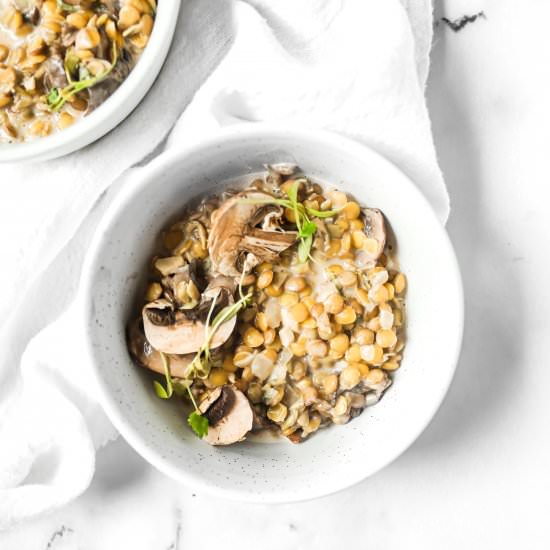 Vegan Lentil Risotto - Recipe photo by @whitekitchen_redwine