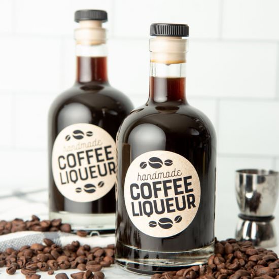Homemade Coffee Liqueur (Kahlúa) - Recipe photo by wholefully