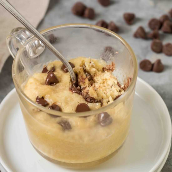 Chocolate chip mug cookie - Recipe photo by lifestyleofafoodie