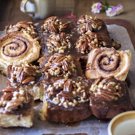 Overnight Pecan Sticky Buns - Recipe photo by URBANBAKES