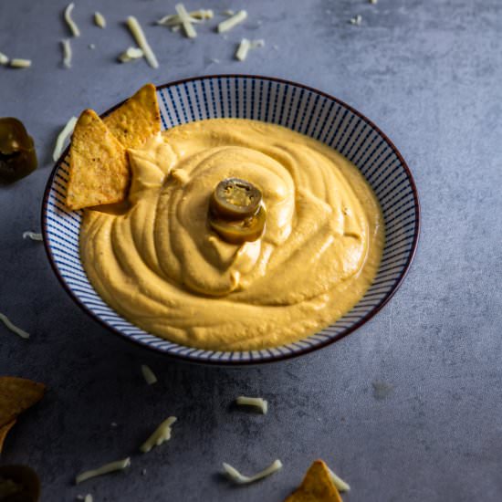 Vegan Nacho Cheese Sauce - Recipe photo by Lifeandlemons