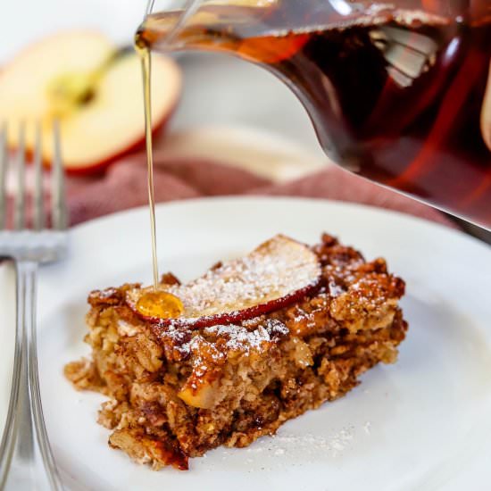 Simple Apple Pecan Oatmeal Bake - Recipe photo by Honestfoodie_blog