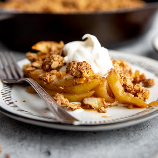 Cinnamon Ginger Pear Crumble (GF) - Recipe photo by FromScratchFast