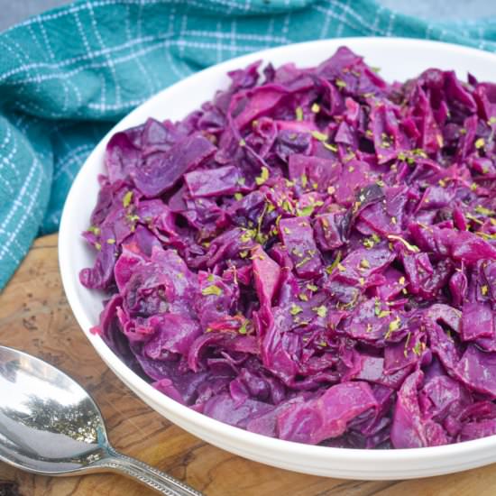 German Style Sweet & Sour Cabbage - Recipe photo by jamjarkitchen