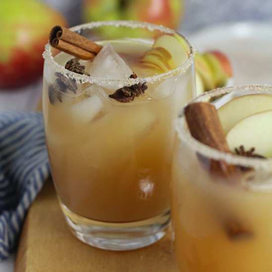 Best Apple Cider Margaritas - Recipe photo by suebeehomemaker
