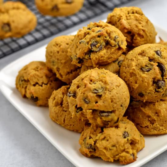 GF Chocolate Chip Pumpkin Cookies - Recipe photo by Flavor Walk