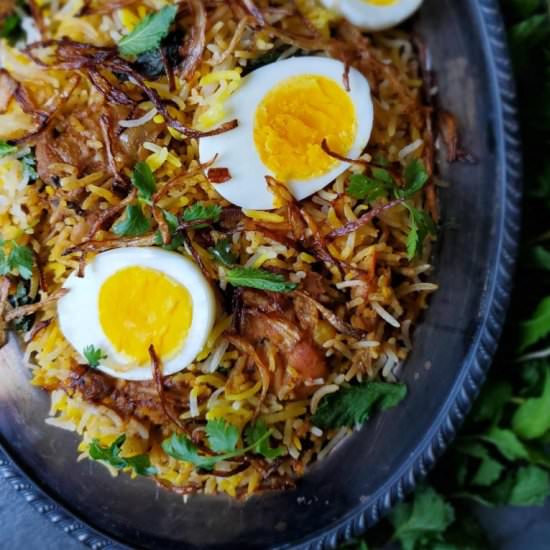 Chicken Dum Biryani (Pakki style) - Recipe photo by Hungry Lankan