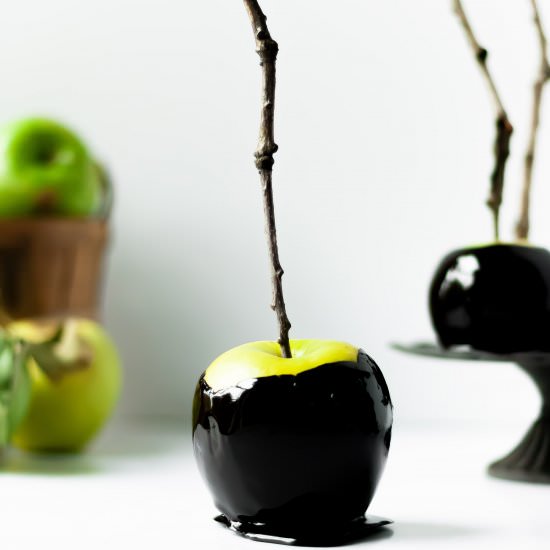 Halloween poison apples - Recipe photo by katethebaker