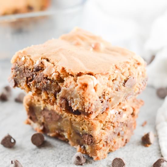 Chocolate Chip Blondies - Recipe photo by lifebeginswithdessert