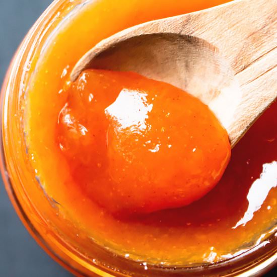 Persimmon jam - Recipe photo by MasalaHerb