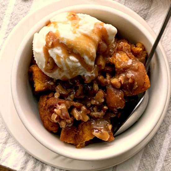 Slow Cooker Pumpkin Bread Pudding - Recipe photo by agoudalife