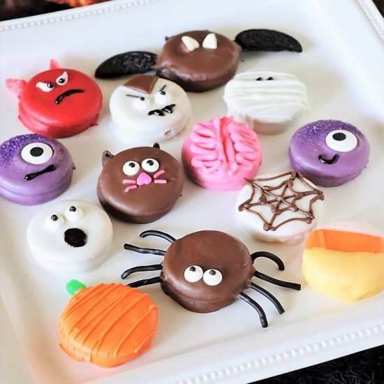 Halloween Peanut Butter Ritz Cookie - Recipe photo by thekitchenismyplayground
