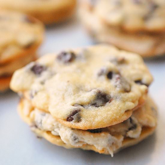 Cookie dough filled cookies - Recipe photo by evabakes